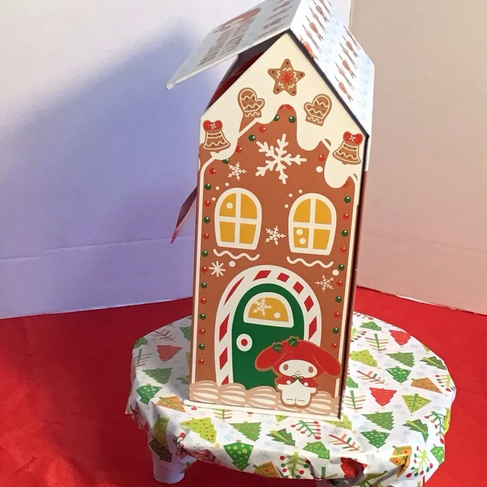 Hello Kitty Gingerbread House Hugger Pillow Plush‎ 12
